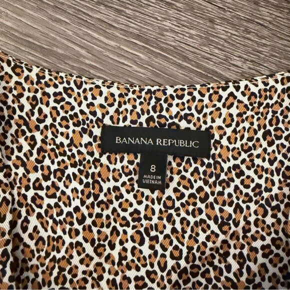 Banana Republic Tencel Leopard Jumpsuit - Picture 4 of 9